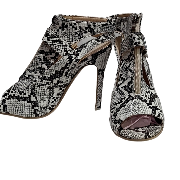 Tinstree Peep Toe Ankle Booties Stiletto Heel Dress Boots Size 7 - Picture 2 of 6